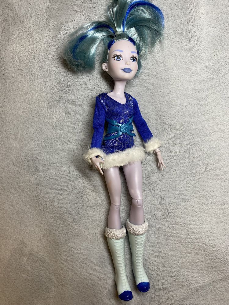 редкая кукла Эмма Фрост Маттел  Mattel Girls Hero Girls Frost