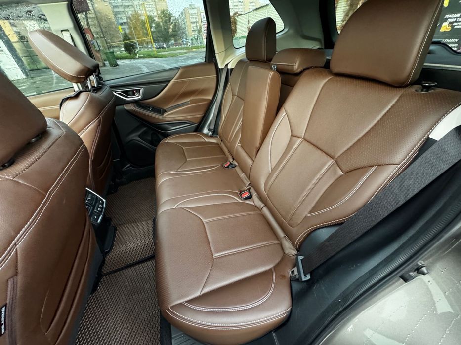 Авто subaru forester 2.5 бенз torring