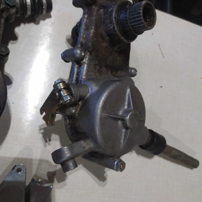 Przekładnie do napędu kosiarki  spalinowej Honda