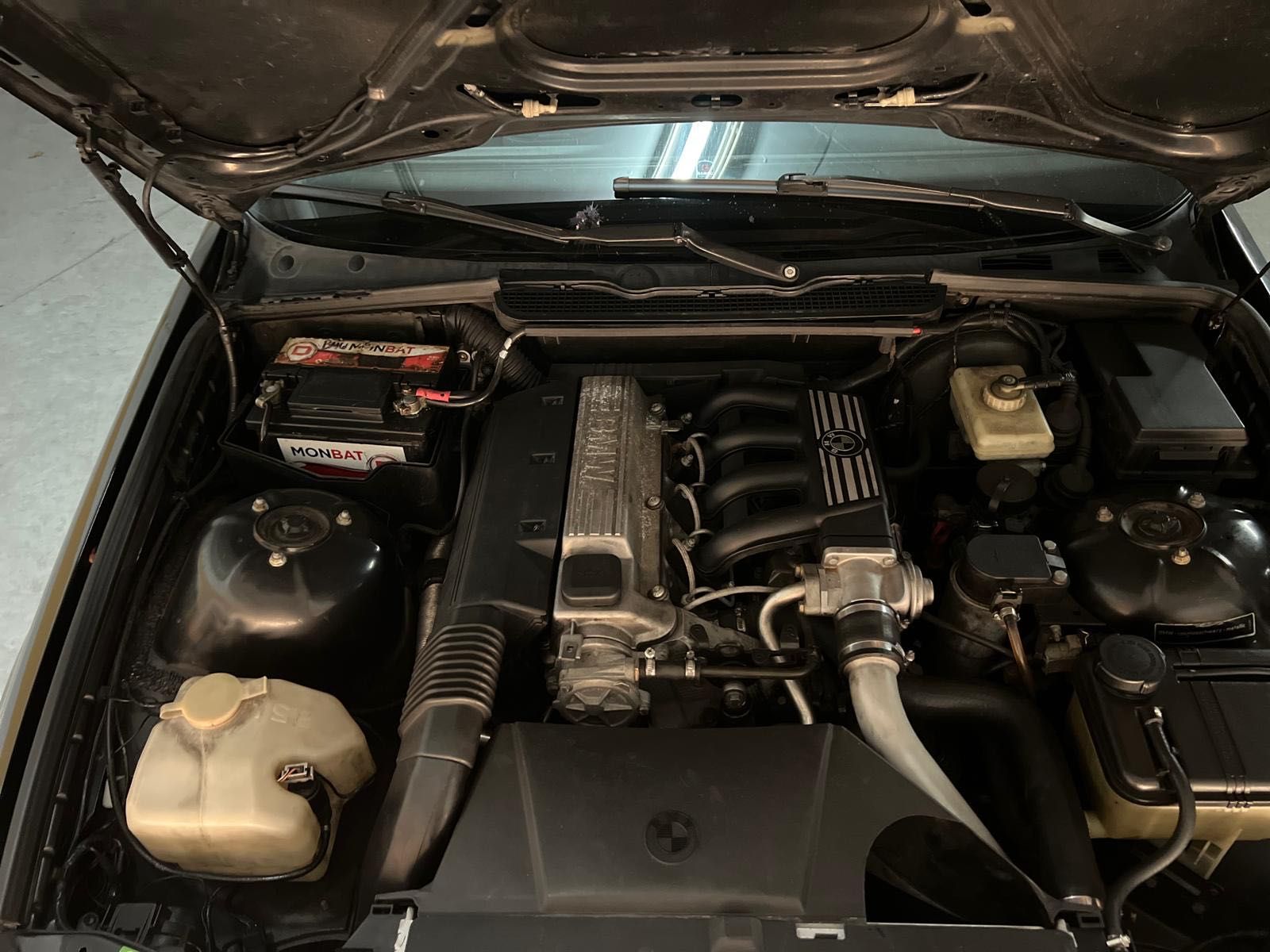 BMW 318 TDS E36 - Clássico turbo diesel em excelente estado
