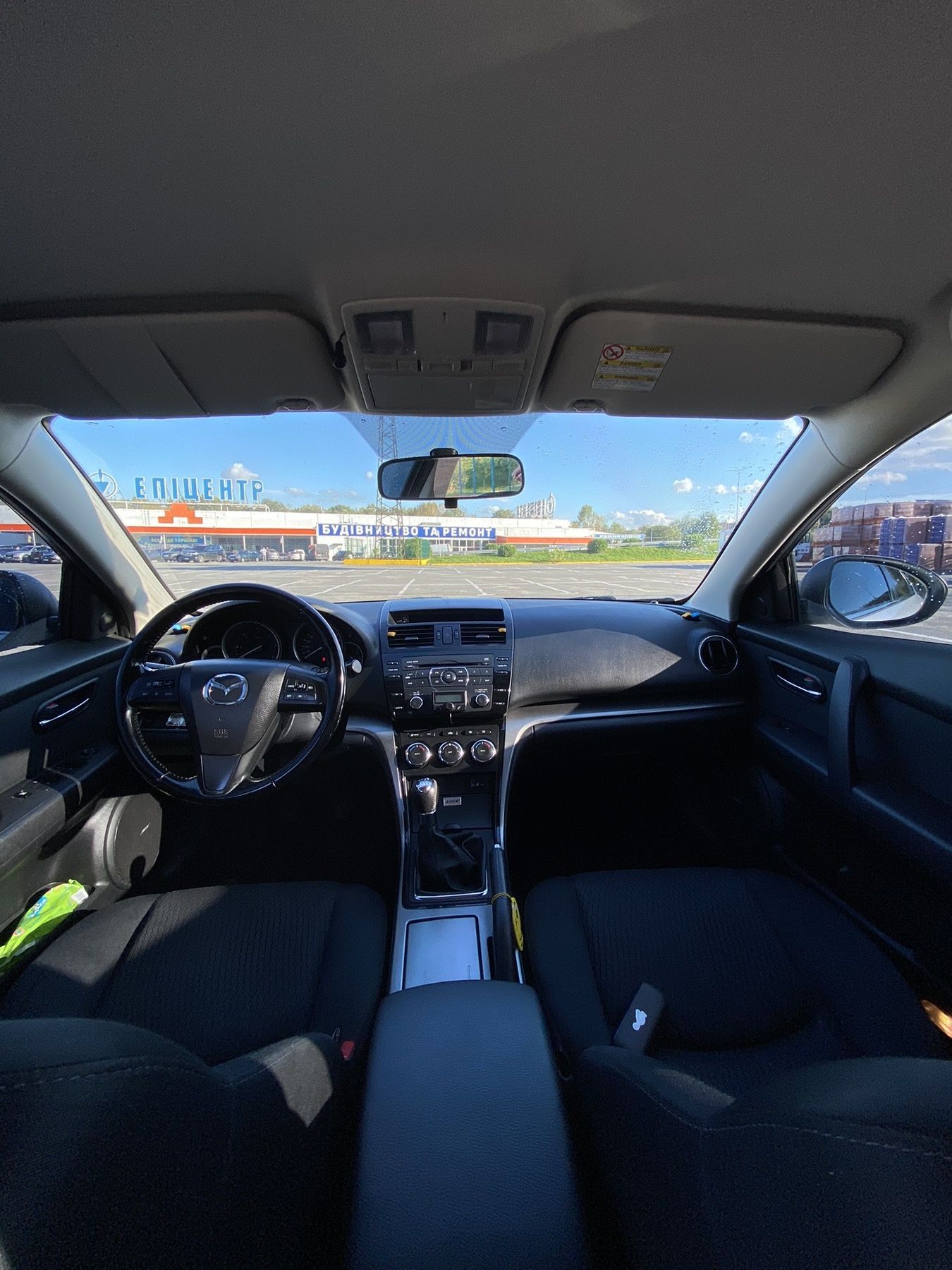 Продам Mazda 6 2010 року в гарному технічному і візуальному стані,
