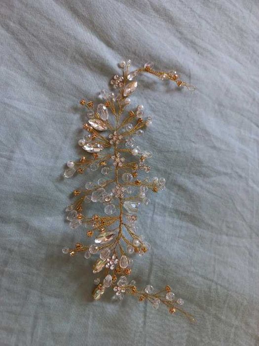 ozdoby ślubne do włosów