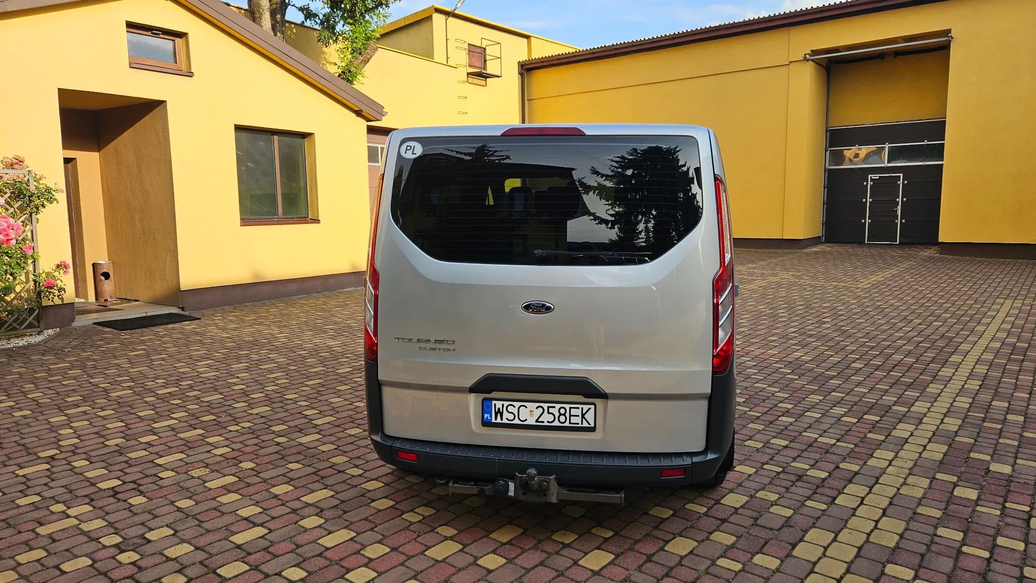 Ford Tourneo Custom Z salonu,jedyny taki ,ambasady,bezwypadkowy