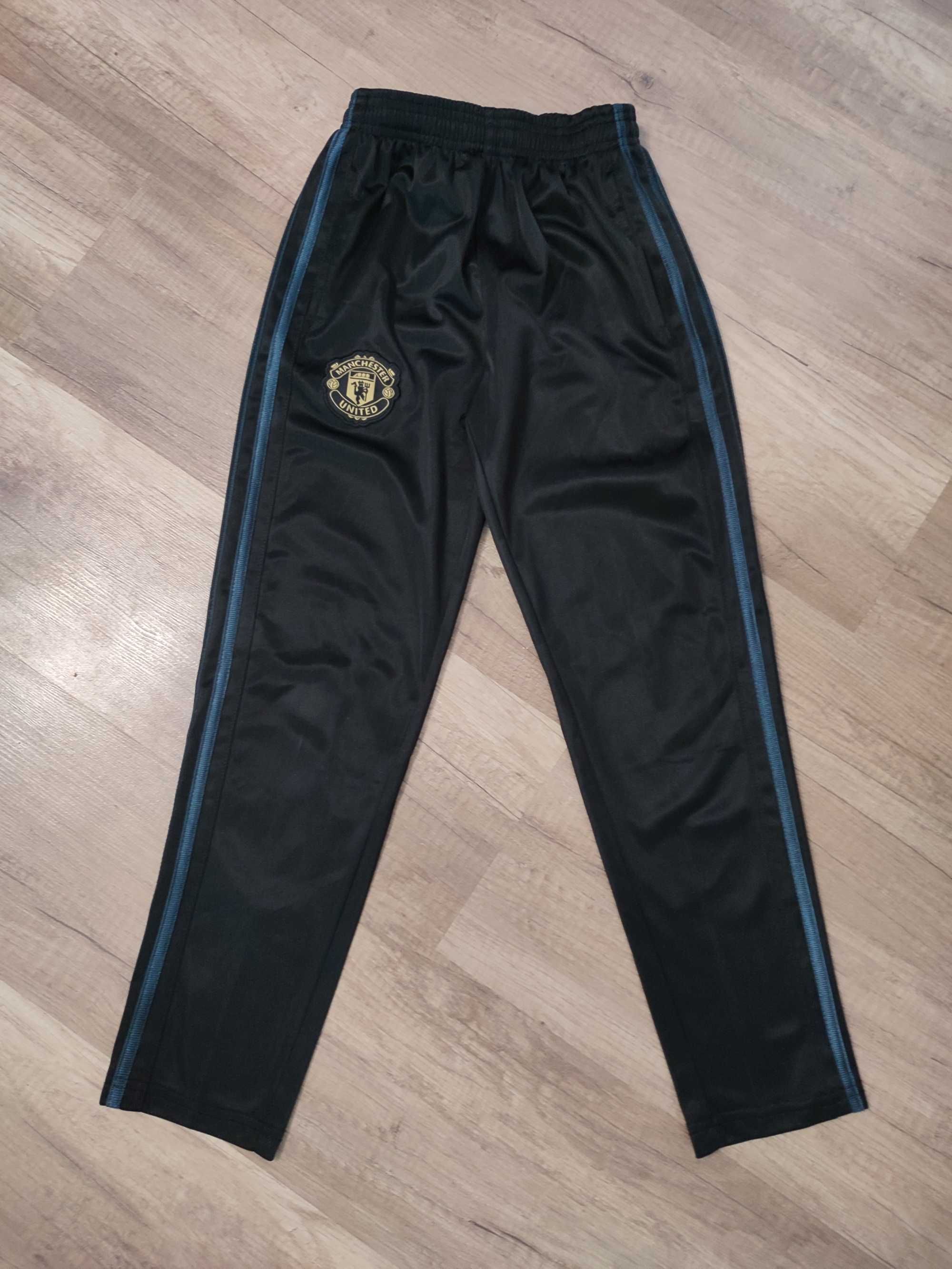 Спортивний костюм Manchester United