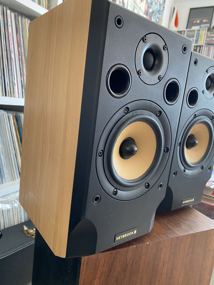 Colunas Monitor Heybrook HB1