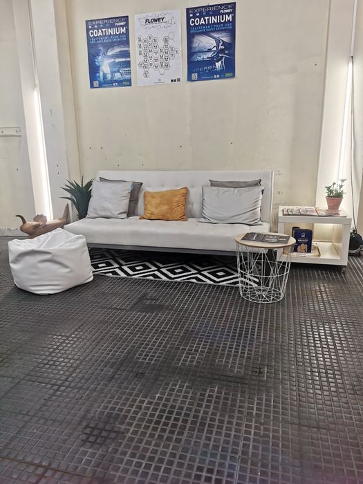 Sofá/Cama 3Lug Pele Branca