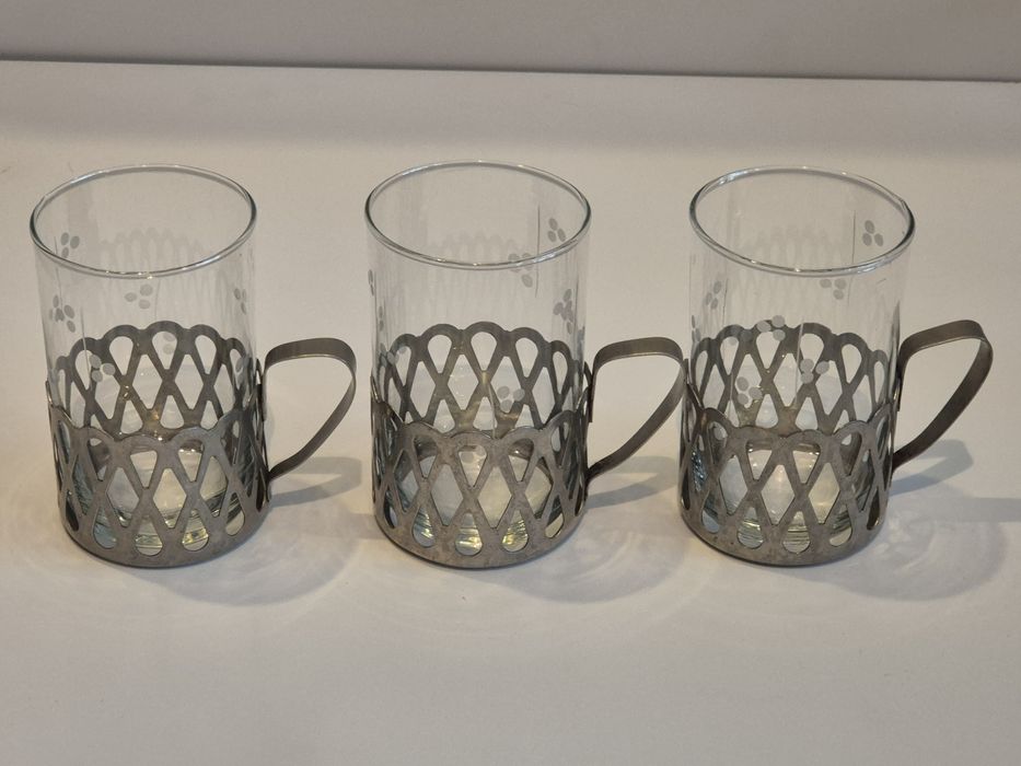 3 szklanki z PRL koszyczki i szklanki w kropki unikat