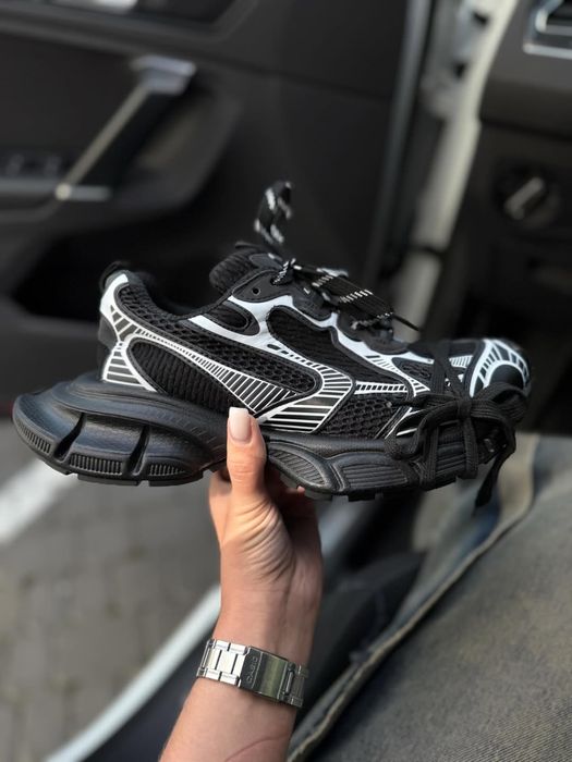 Кросівки, нові, стильні чорно білі