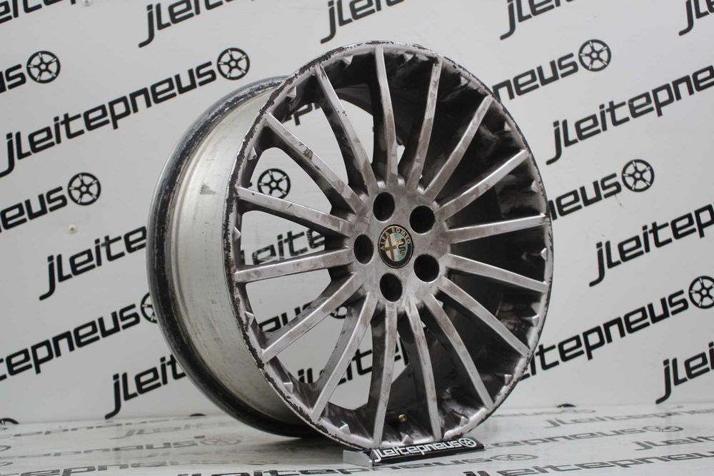 Jantes Originais Alfa Romeo 17 5x98 7 ET35  - Fazemos Montagem/ Envio