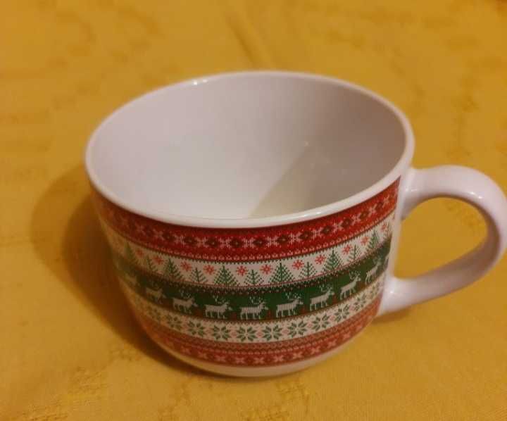 Ernesto Jumbo mug kubek świąteczny z choinkami 630 ml nowy