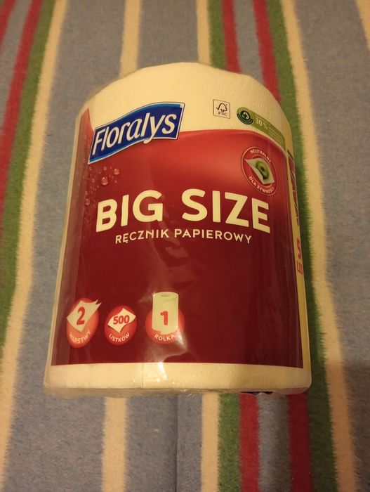 Duży ręcznik papierowy