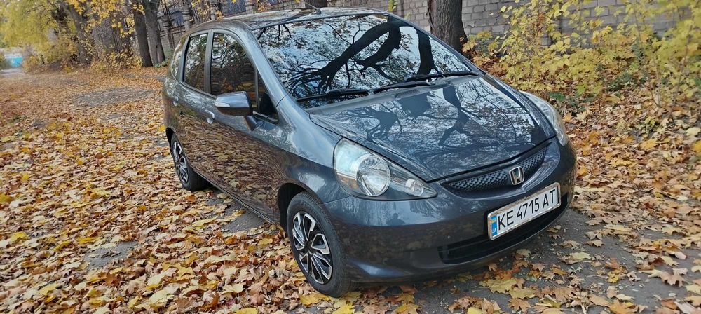 Продам Honda Jazz 1.3
