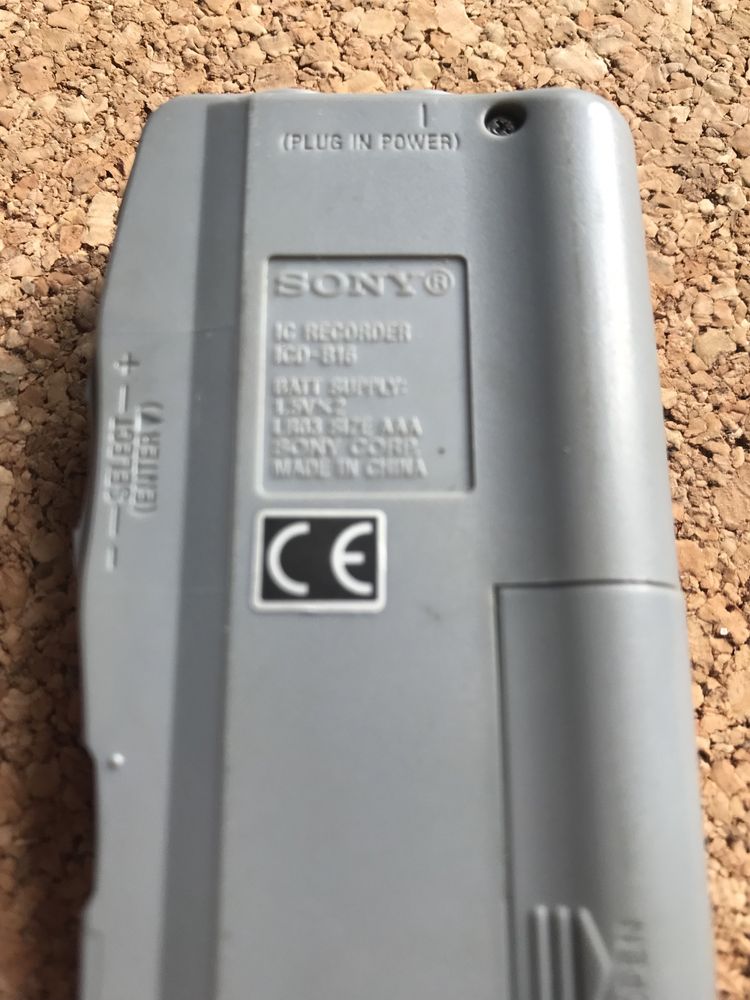Dyktafon Sony sprawny wszystkie funkcje dzialaja