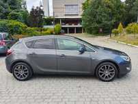 Opel Astra 1.4 TURBO 140KM * XENON * Aluski * Chrom * Kubełkowe Fotele * 5 Drzwi