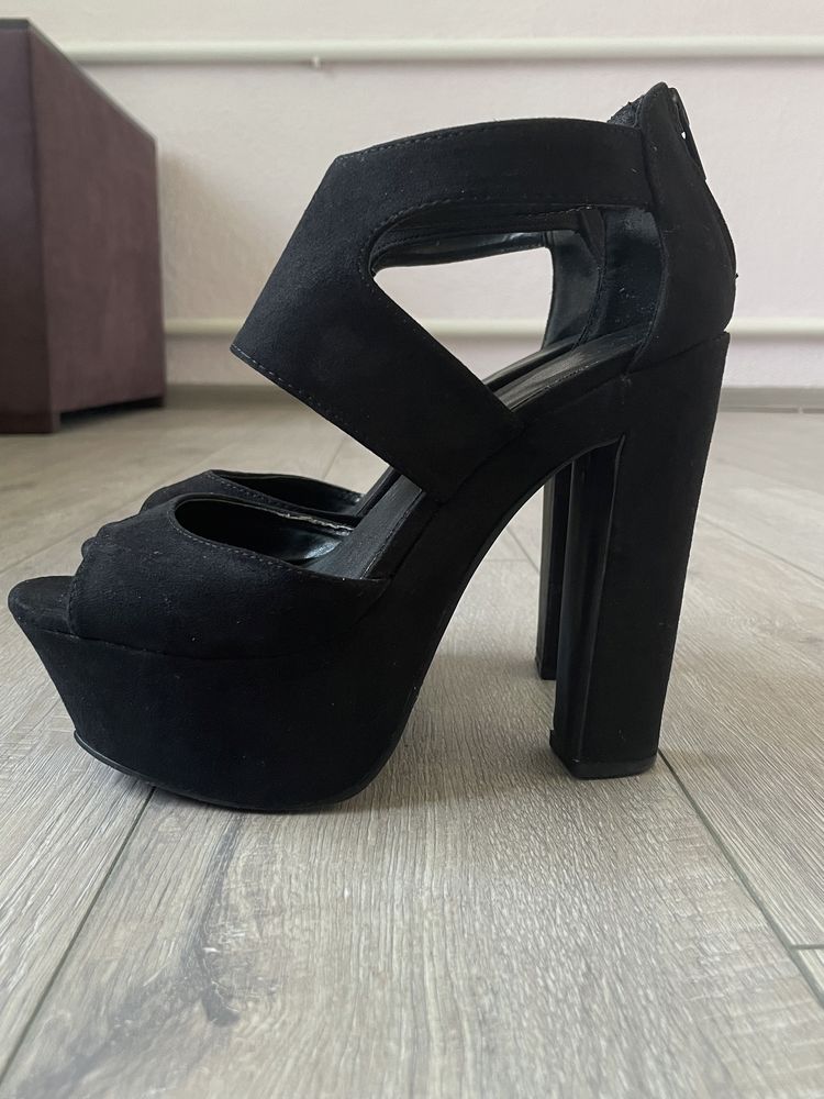 Туфлі New Look чорні