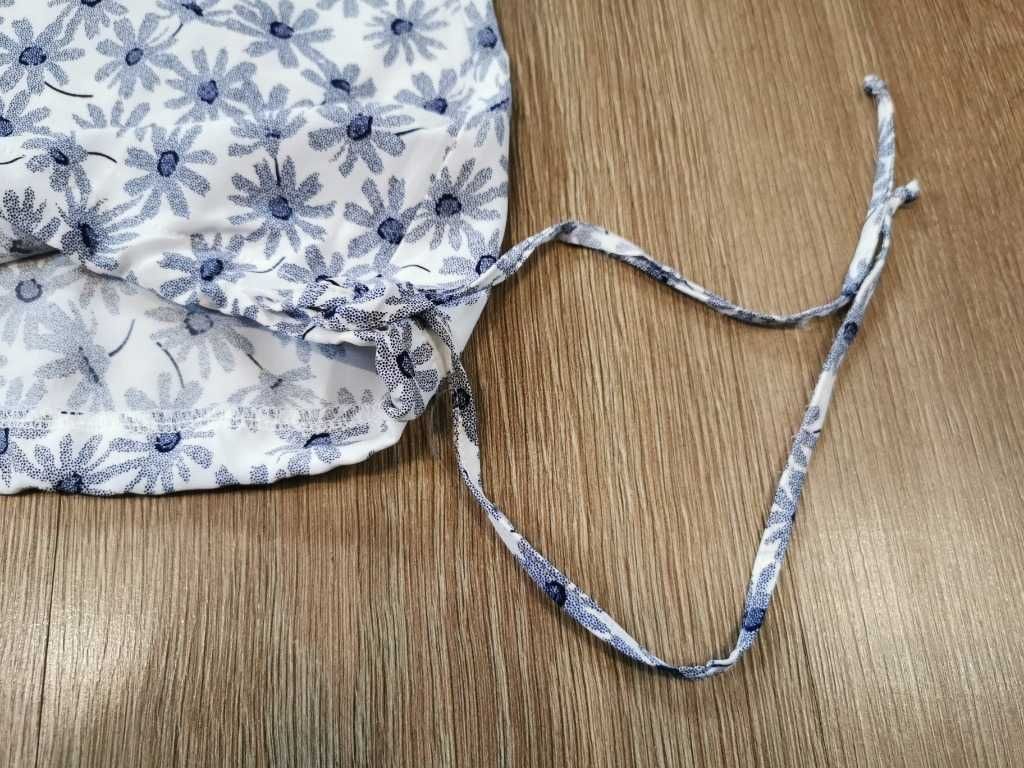 Bluzka Quiosque w kwiaty rozmiar 42 M/L wiązana z boku