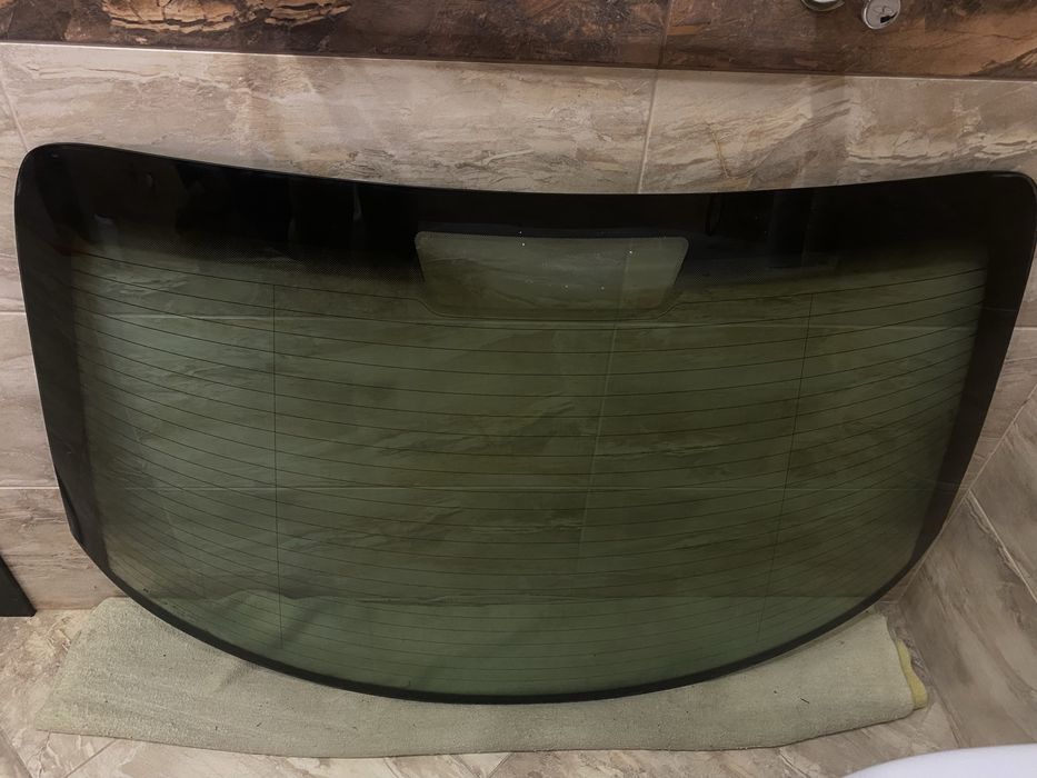 Стекло заднее opel omega b