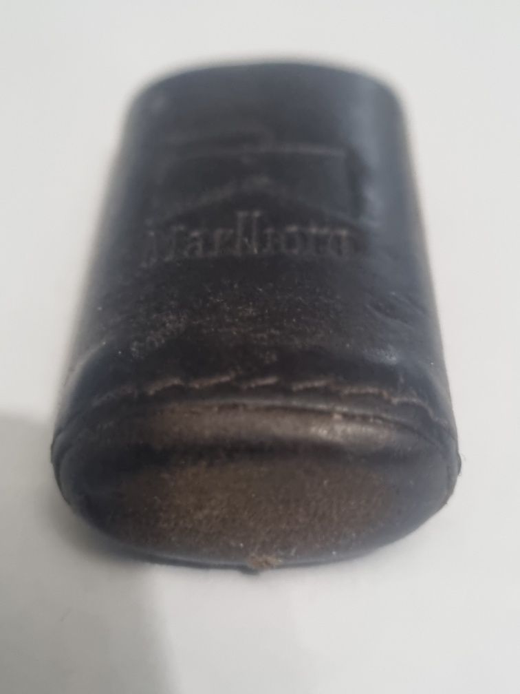 Vintage capa isqueiro Marlboro em pele