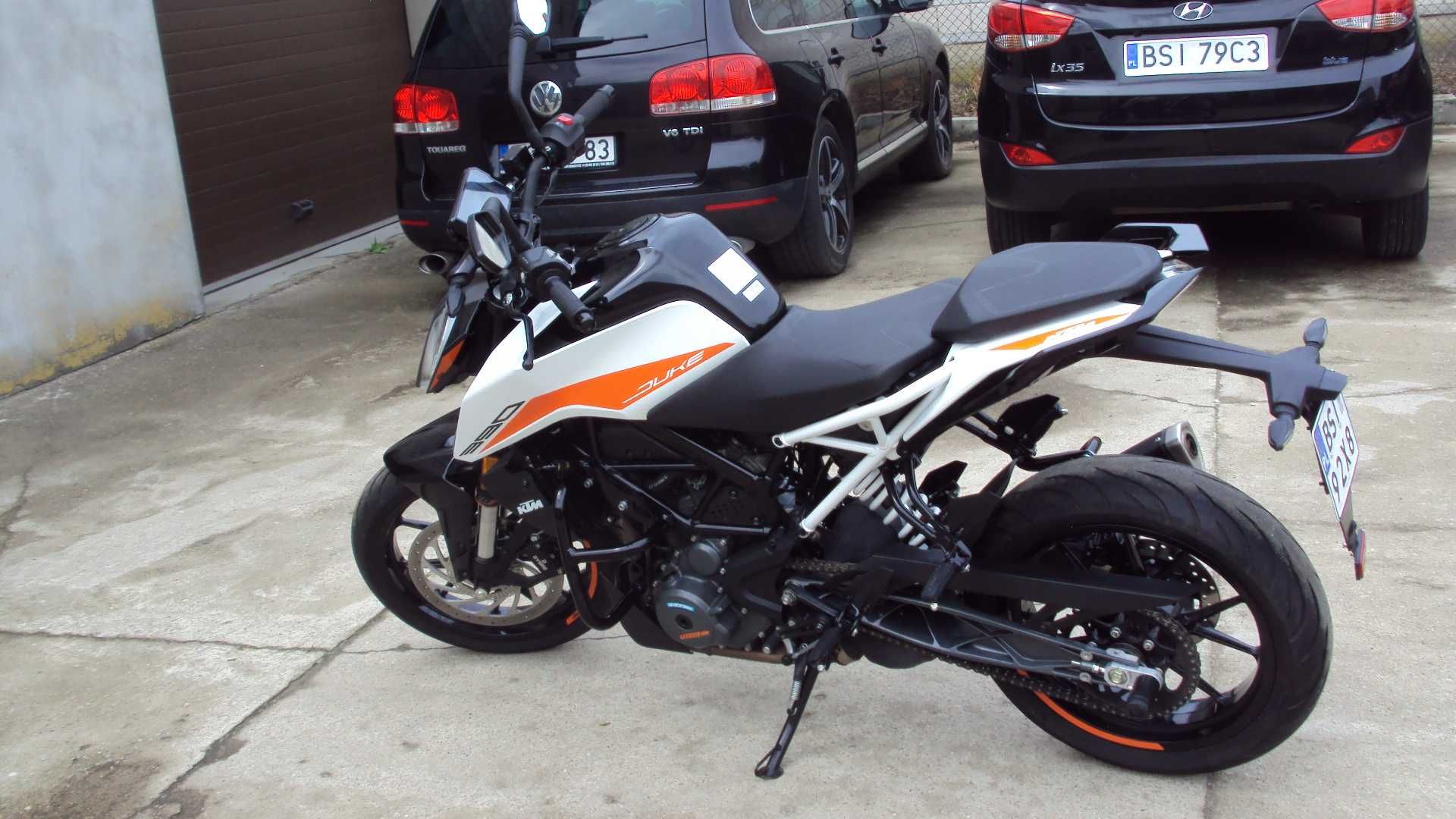 KTM DUKE 390  2023r 2690km
