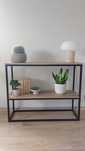 Konsola w stylu loft