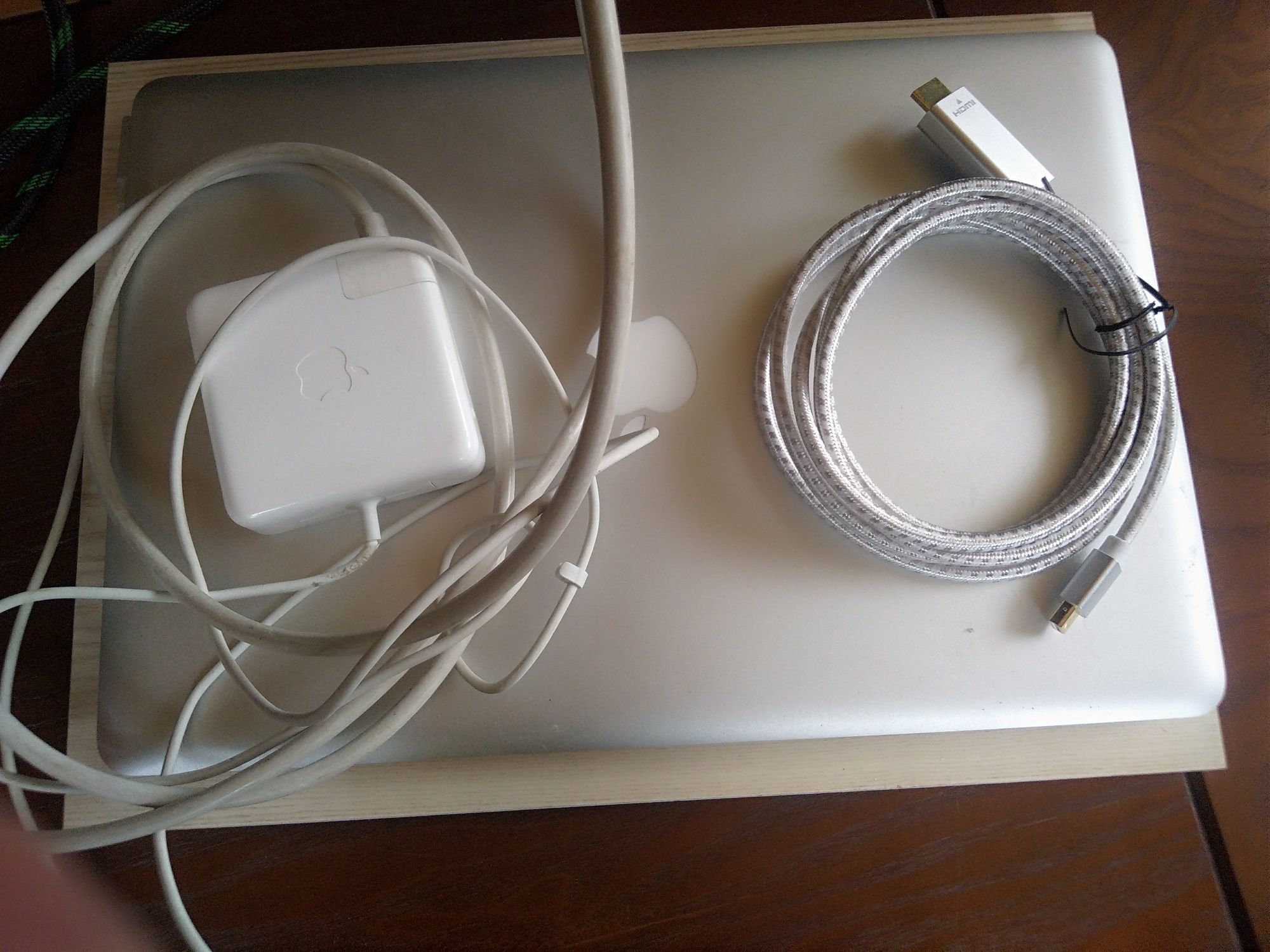 MacBook Pro (15-inch, Early 2011)