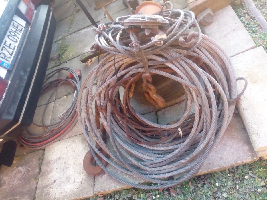 Wojskowe liny z wciągarek wojskowych PRL loftt .zabytek