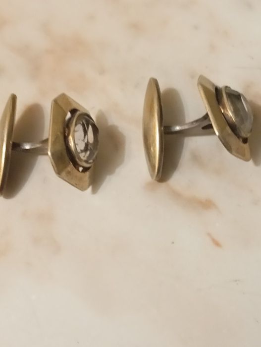 Антикварные серебренные запонки.