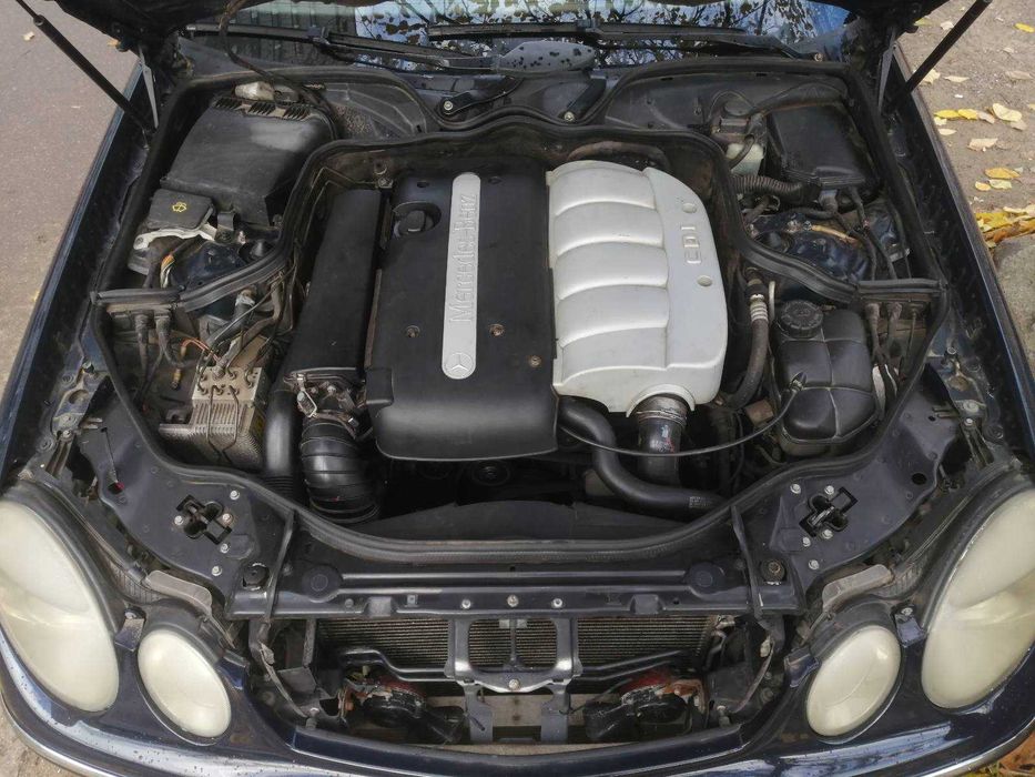 Mercedes-Benz E-Class w211