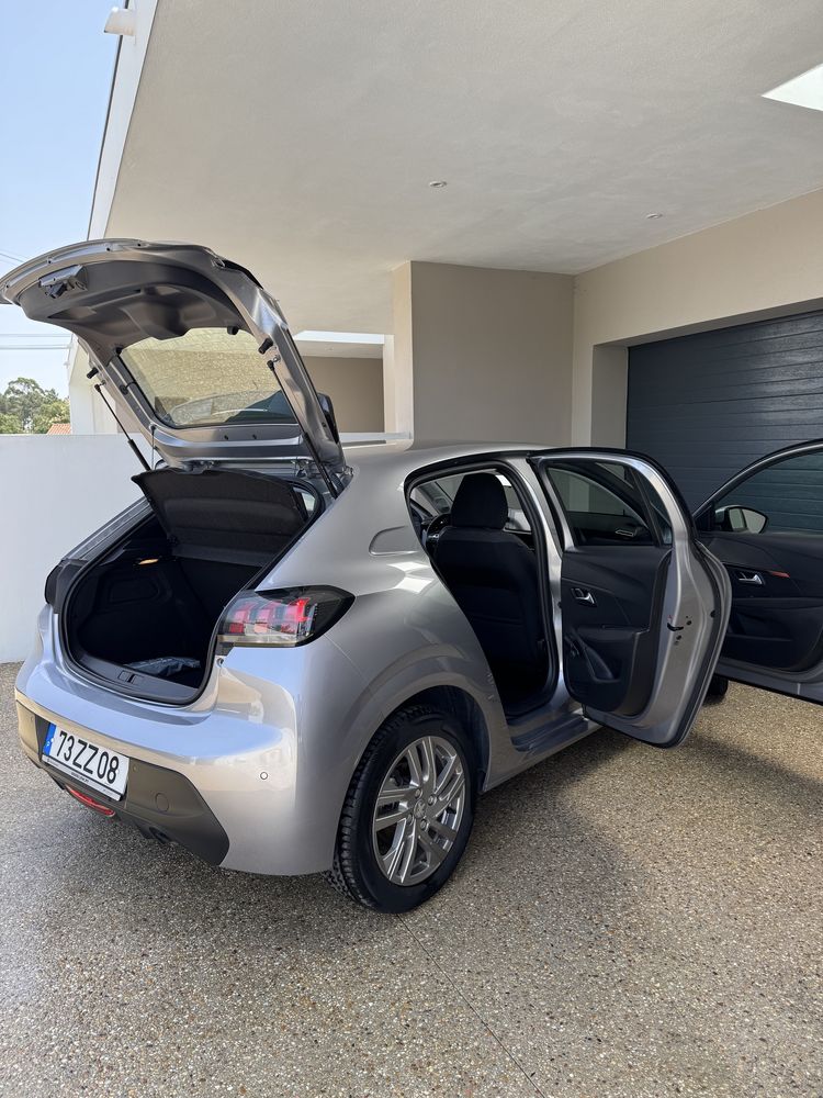 18.000Km Peugeot 208 1.2 PureTech Active