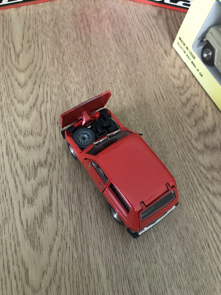 Модель Нива в масштабе 1:43 СССР