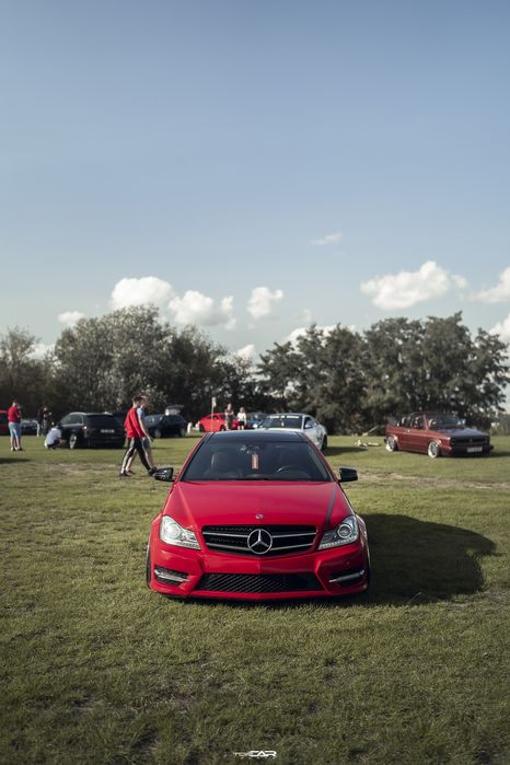 Mercedes w204 c350 coupe/ stance/ AMG / 306km / RWD