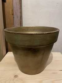 Vaso de cerâmica dourado