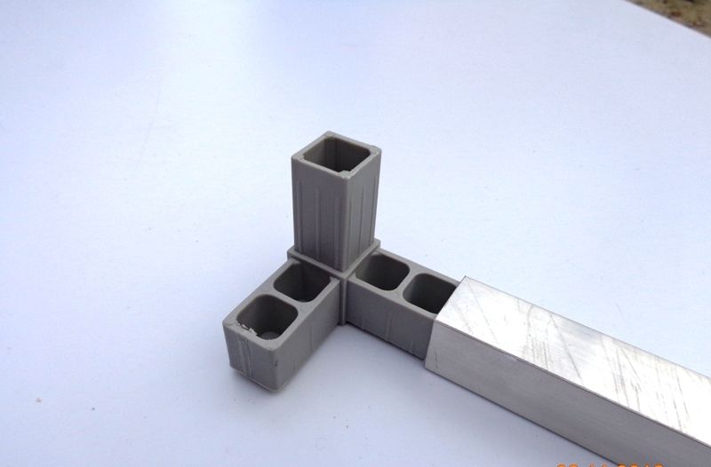 Соединитель "Розетка" для алюминиевого профиля 20х20х1,5мм