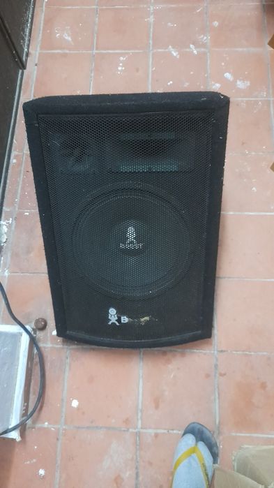 Monitor de Palco ativo (coluna de som ativa)