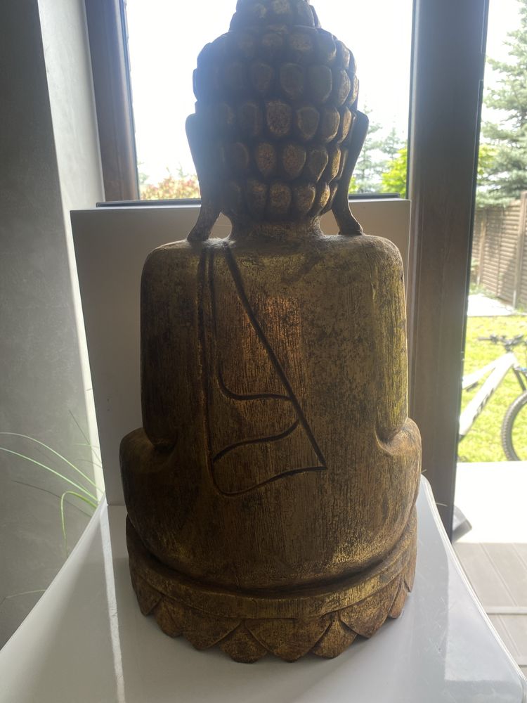 Figurka budda drewniana