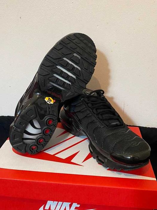 "Buty Trampki" Nike_Air_Max_TN_Plus_Black_R.38