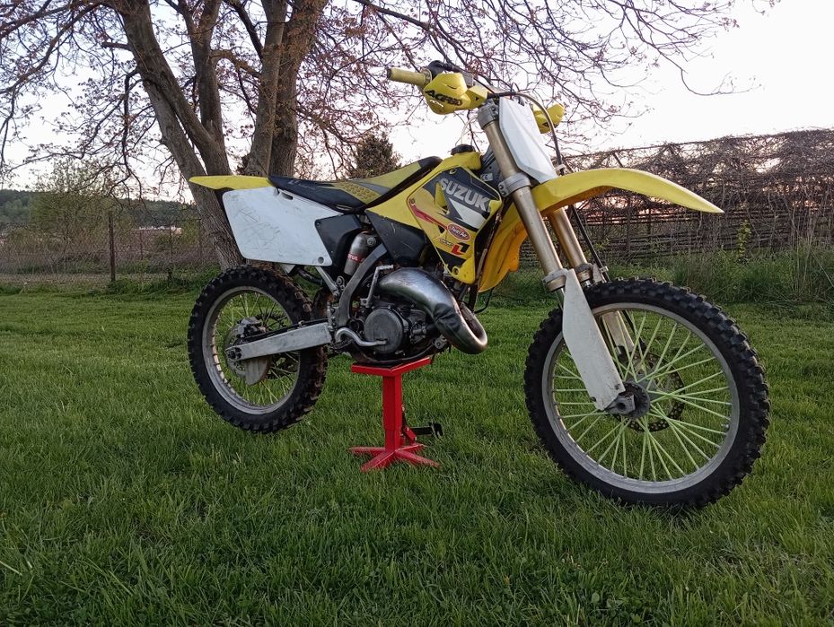 Suzuki RM 125 2t (bez zamian)