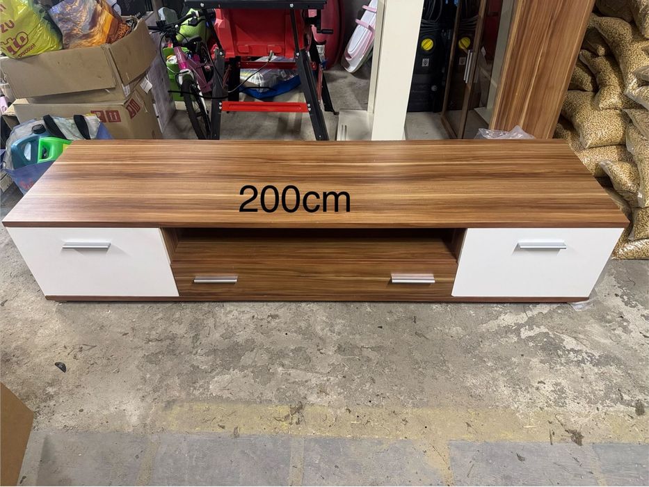 Szafka rtv pod telewizor