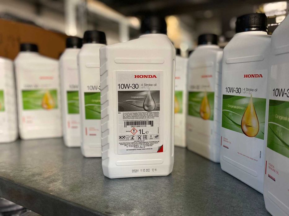 Масло олива для Генераторів 10W-30 генератор генераторов Honda хонда