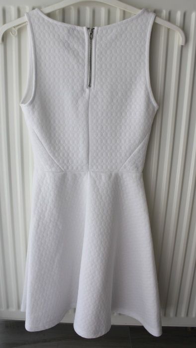 Damska Sukienka mała czarna z białymi wstawkami H&M rozmiar S