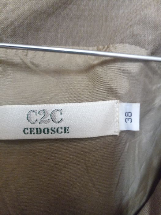 Vestido C2C impecável