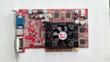 Karta graficzna Radeon 9500, 128MB – klasyk dla kolekcjonera!