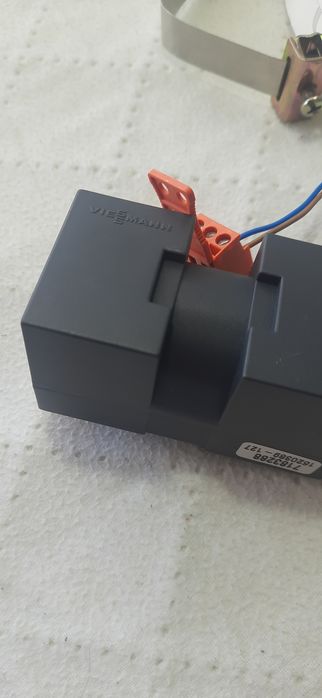 7183288 Оригінальний накладний датчик температури з проводом Viessman