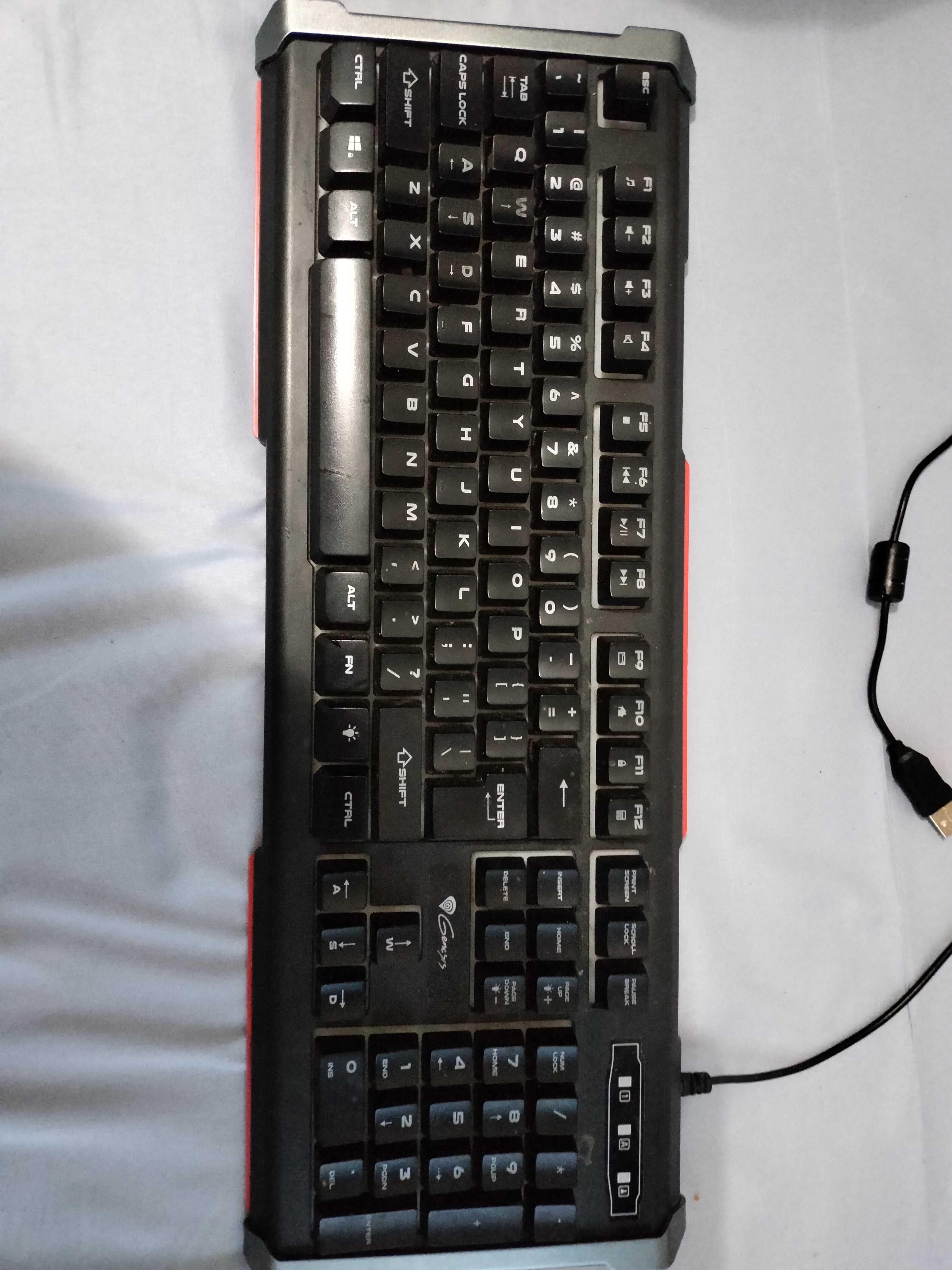 klawiatura Genesis RHOD 400 RGB