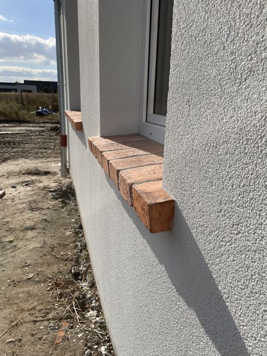 Wykończenia wnetrz  i Remonty Elewacje