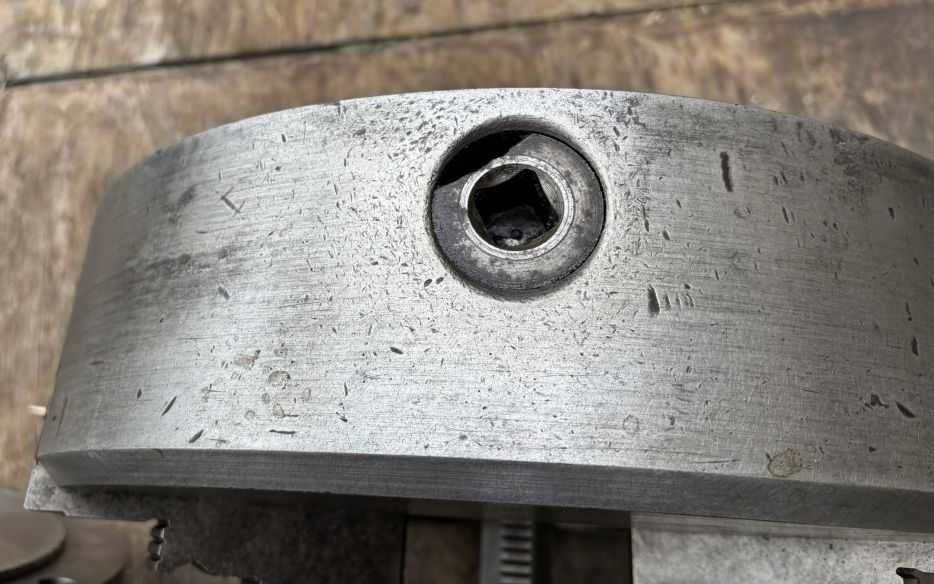 Uchwyt tokarski Fi 400