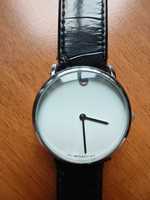 Часы швейцарского бренда Movado, кварцевые