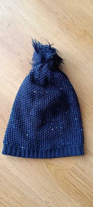 czapka granatowa