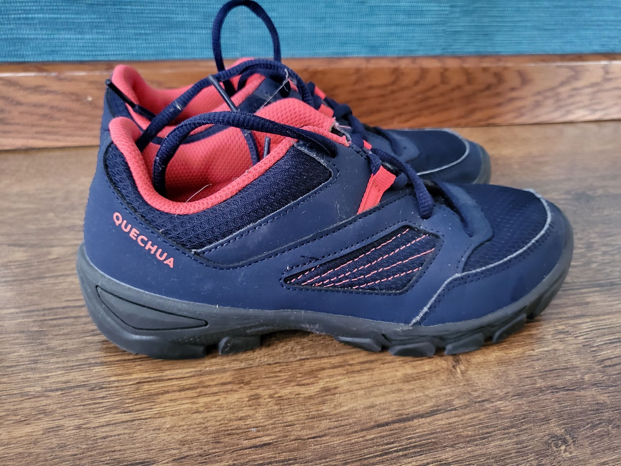 Buty sportowe trekking 35