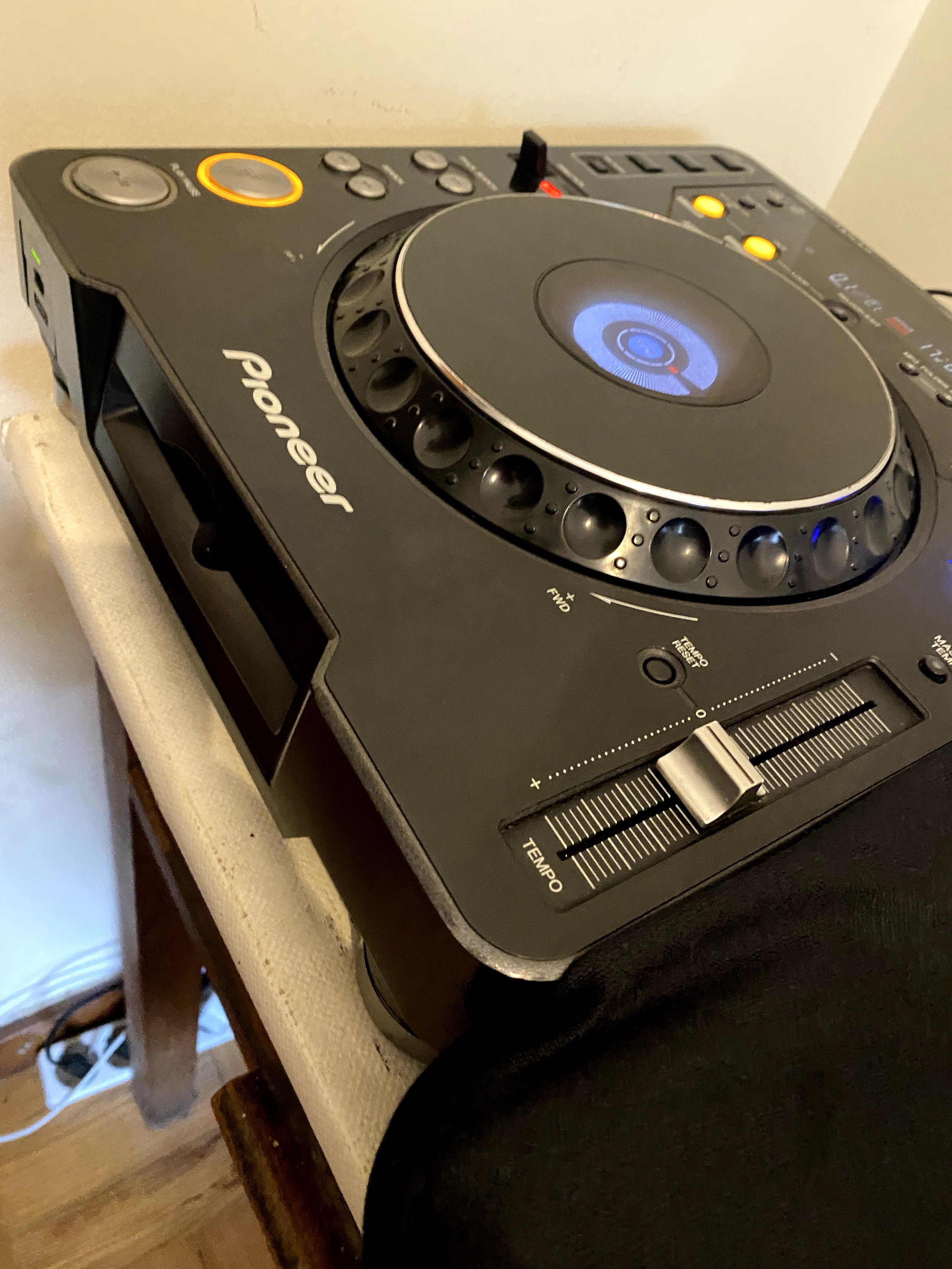 Pioneer CDJ 1000MK3 - Como Novo